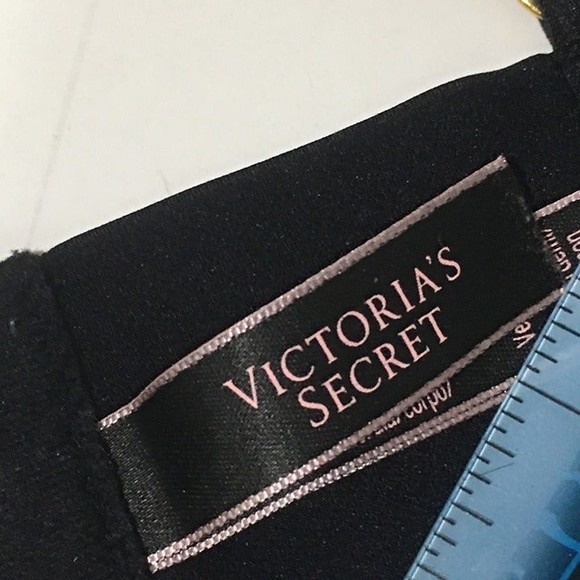 Victoria's Secret Very Sexy Nude and Black Lace Bra 34D - Picture 6 of 6